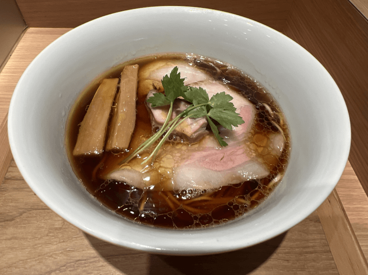 らぁ麺紫陽花の醤油らぁ麺＠ラーメンウォーカーキッチン 東所沢