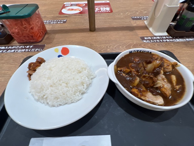 ごろごろ煮込みチキンカレー@松屋×マイカリー食堂 国立店