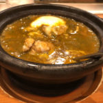 土鍋に入った熱々の濃厚カレーが激ウマ！「ホットスプーン」西新宿店