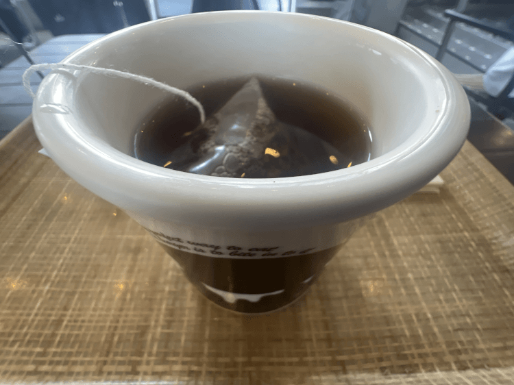季節の紅茶 Hot ＠JSバーガーズカフェ 新宿