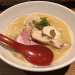 「麺屋 翔」新宿本店 鶏白湯が絶品！食べログ3.79の新宿を代表する名店