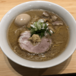 「すみれ」暖簾分けの新店「三ん寅」早くも大人気！スープが絶品！江戸川橋