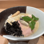 埼玉を代表する名店「寿製麺 よしかわ」濃厚牡蠣そばのスープが絶品！海鮮丼も最高！